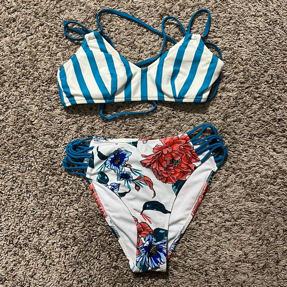 Cupshe Bikini Set Size XS